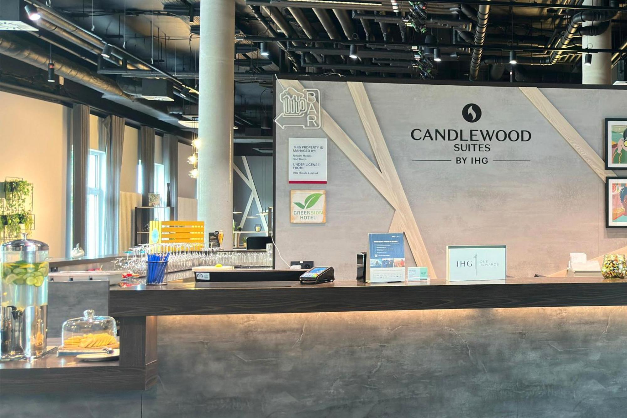 גרסטהופן Candlewood Suites Augsburg מראה חיצוני תמונה
